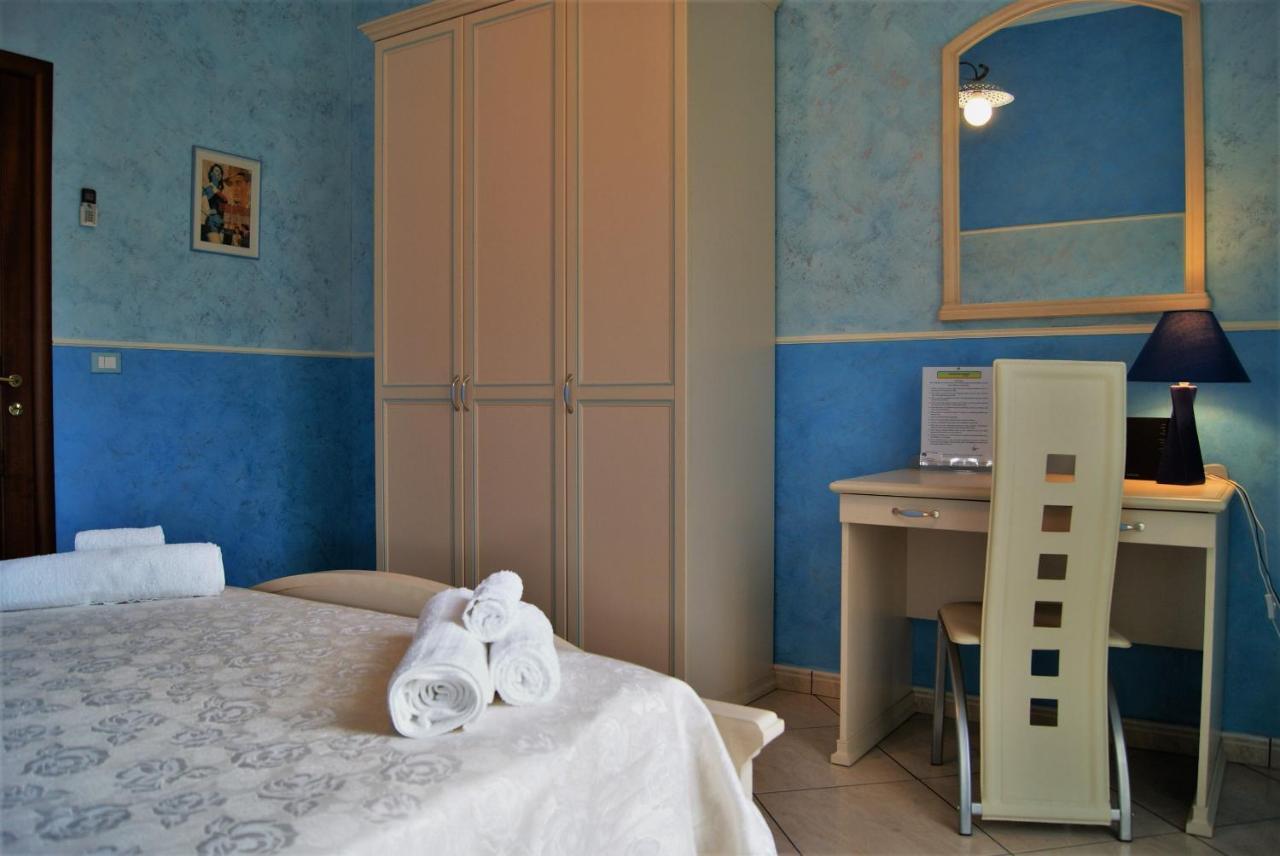 Maison 37, Center, 3 Bedrooms Exclusive Use Apartment *