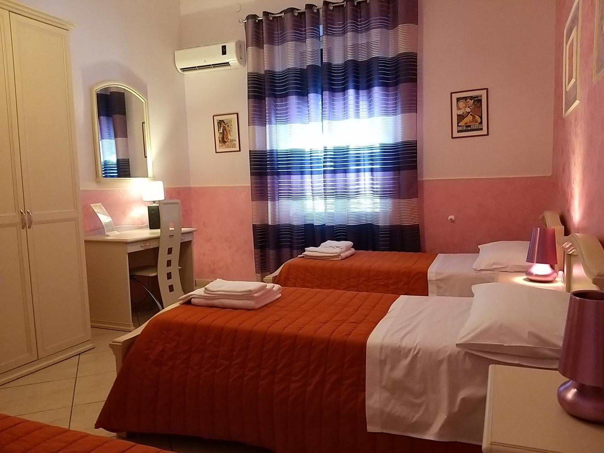 Maison 37, Center, 3 Bedrooms Exclusive Use