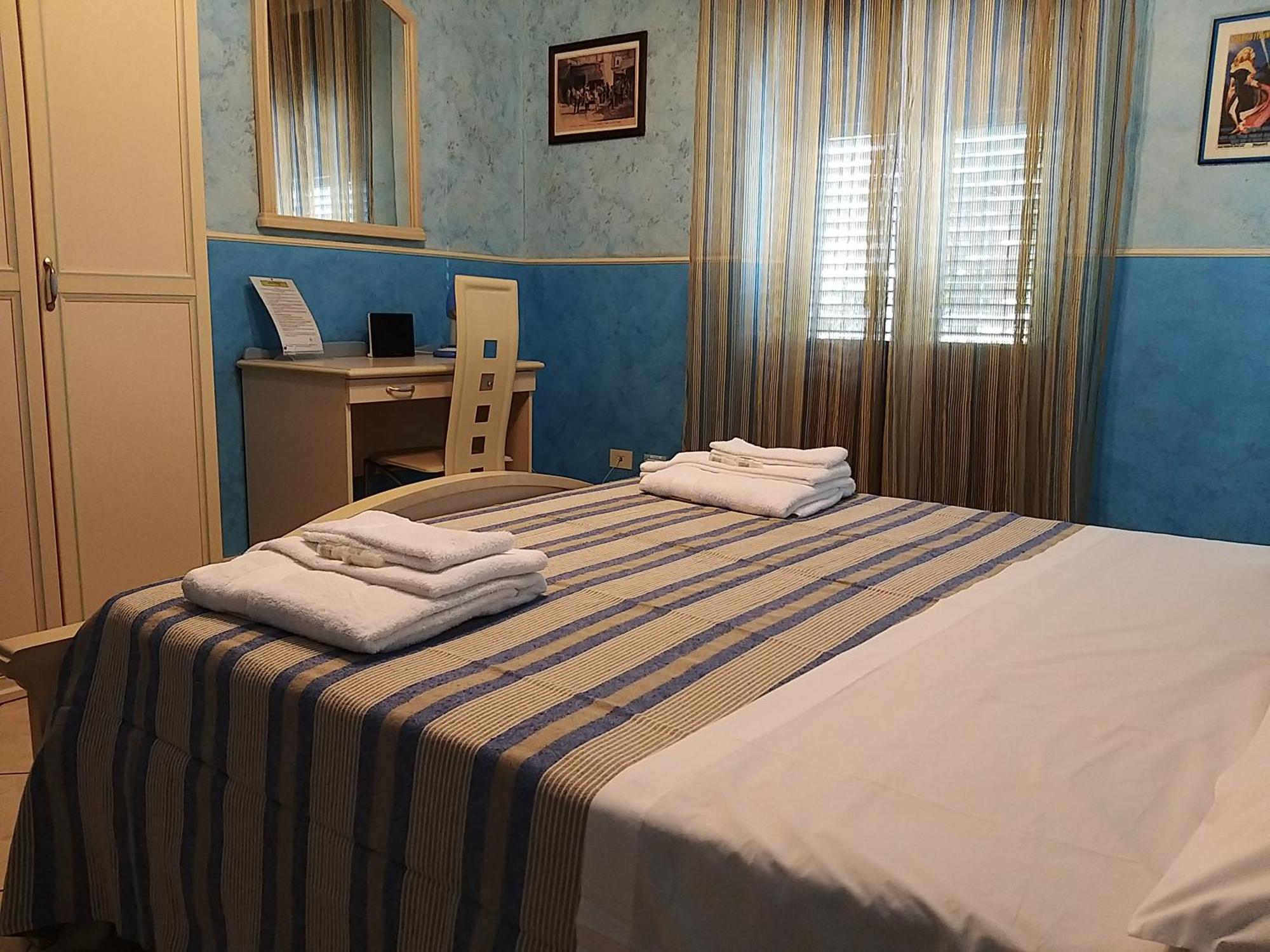 Maison 37, Center, 3 Bedrooms Exclusive Use *