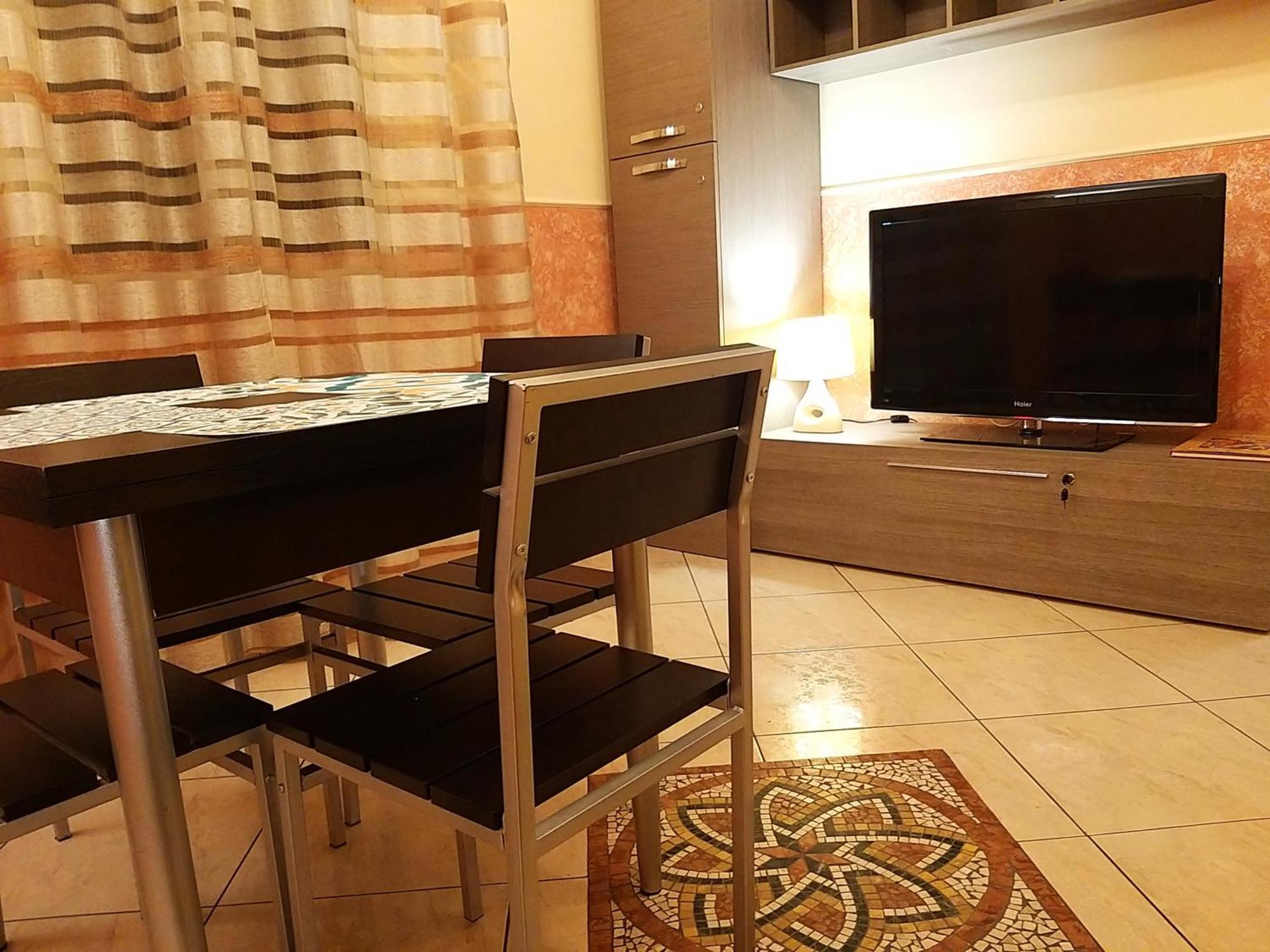 Maison 37, Center, 3 Bedrooms Exclusive Use *